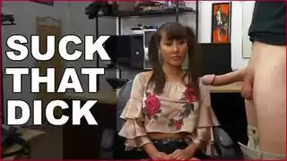 أنثى حارقة تتوسل للقضيب