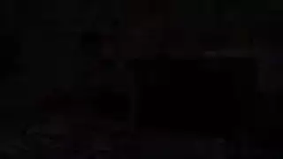 تقوم لارا بالفعل بتثبيت وظيفتها في اختيار الممثلين وتحب ممارسة الجنس حتى أثناء الوقوف أمام الكاميرا