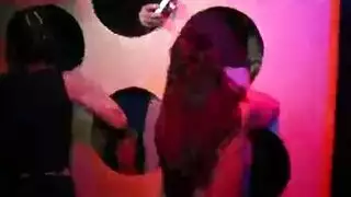 نياكة اسد