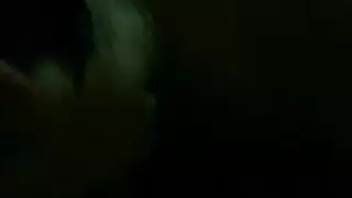 جيسي لين تحصل على قضيب أسود داخل العضو التناسلي النسوي لها ، في حين أن ديك كبيرة بيضاء تلعق وتفرك