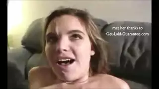 مثير فاتنة يحصل لها الثدي ومهبل يؤكل
