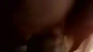 ربة منزل شقية تمتص بي بي سي خلال ليلة في الخارج