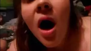 زوجة مثير الملاعين بي بي سي أفلام الزوج ، في نائب الرئيس في الفم