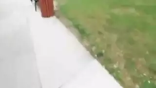الهواة في سن المراهقة في جوارب حمراء